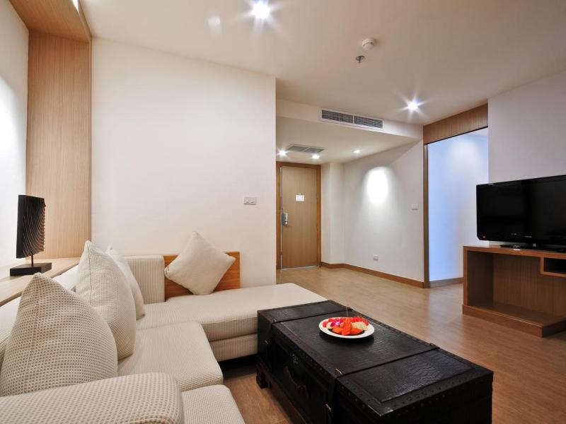 The Ashlee Plaza Patong Hotel & Spa