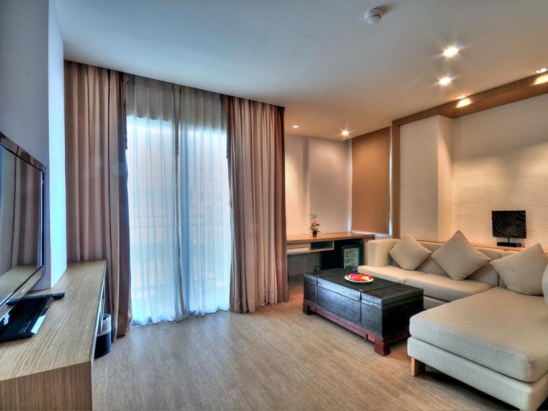 The Ashlee Plaza Patong Hotel & Spa