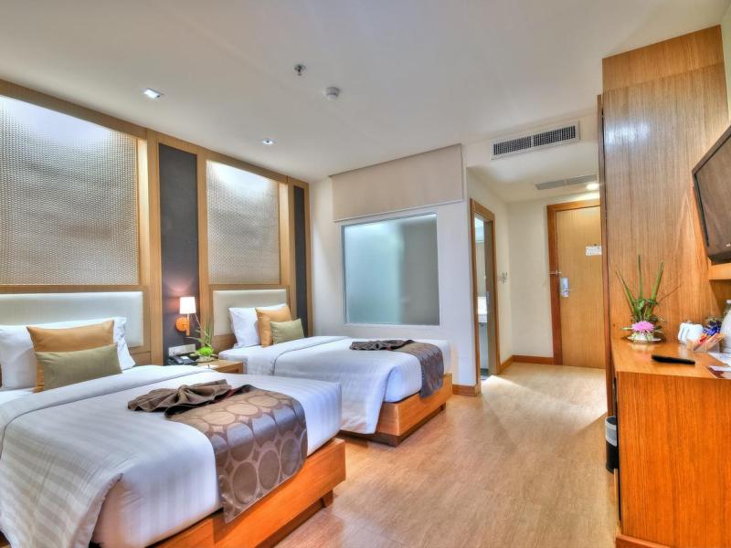 The Ashlee Plaza Patong Hotel & Spa