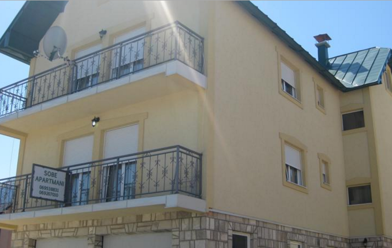 Apartments Sarovic