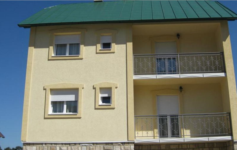Apartments Sarovic