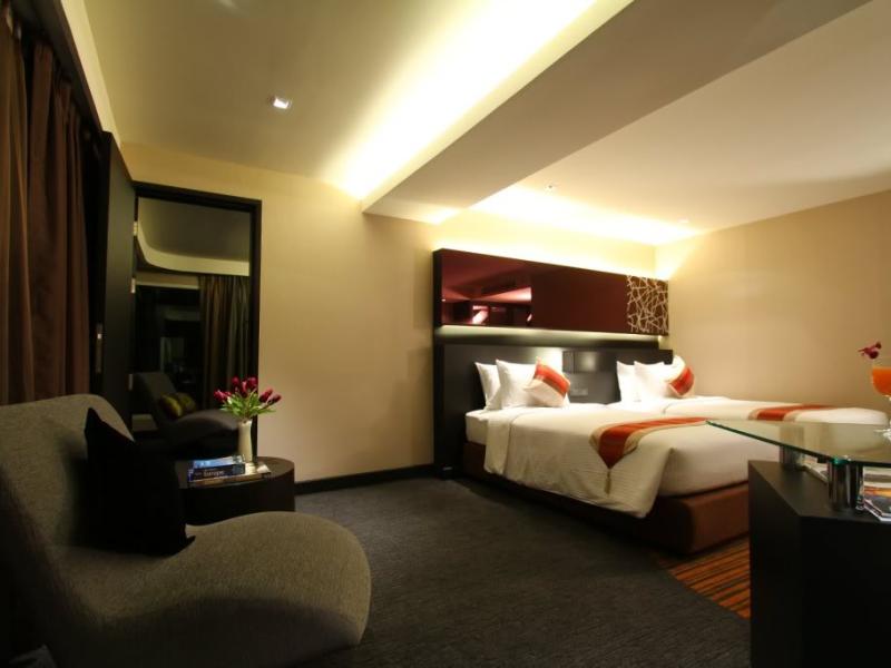 Golden Tulip Mandison Suites