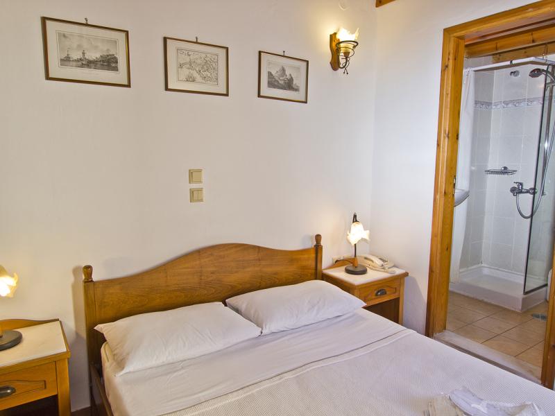 Camelot Hotel
