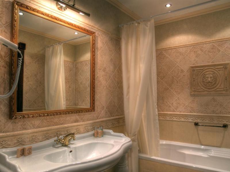 Iva & Elena Boutique