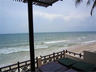 Sunshine Beach Resort