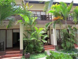 Sunshine Beach Resort