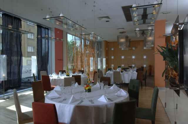 Holiday Inn Congress Centre