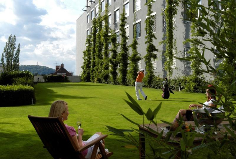 Holiday Inn Congress Centre