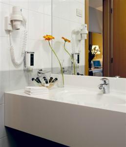 Holiday Inn Congress Centre