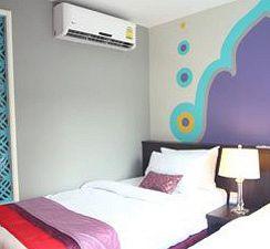 Sawasdee Sukhumvit Soi 8
