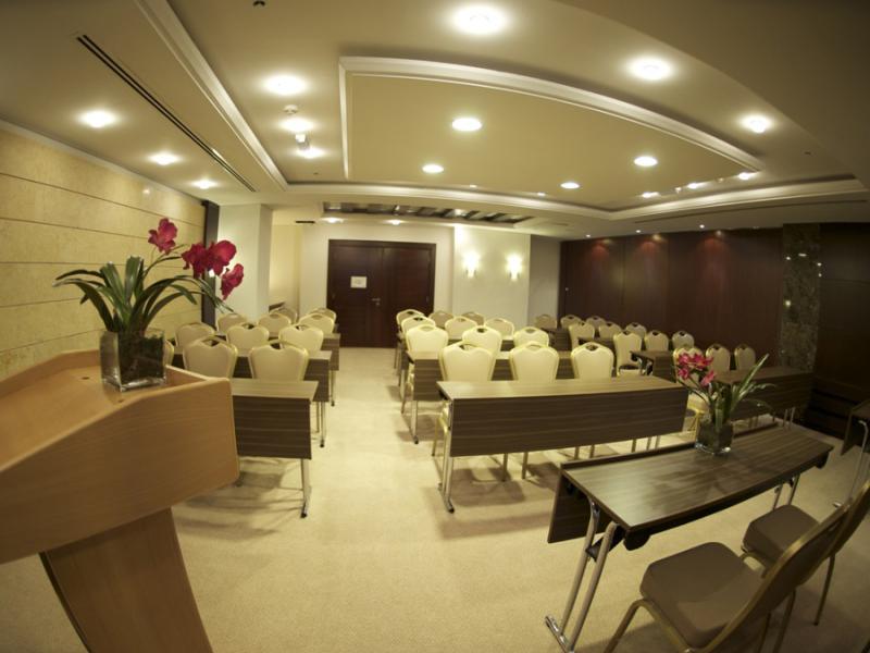 Grand Belle Vue Hotel Apartment