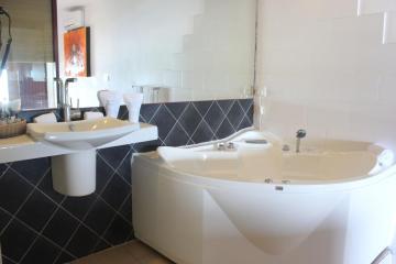 Отель The Long Beach Resort Шри-Ланка, Когалла, фото 16