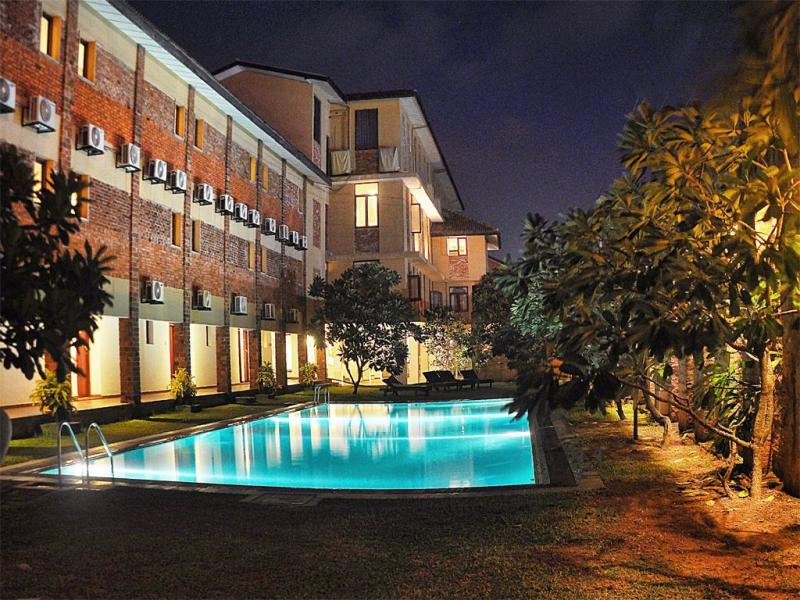 The Long Beach Resort