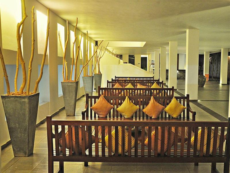 The Long Beach Resort