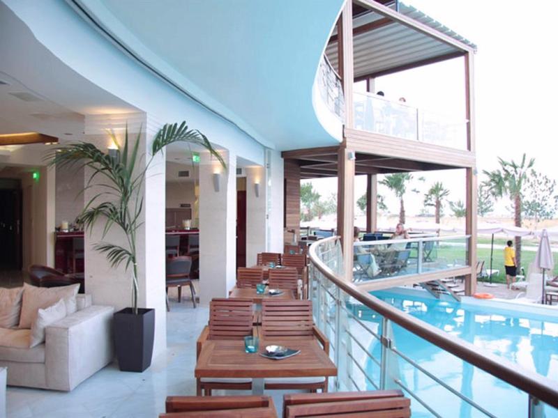 Cosmopolitan Hotel & Spa