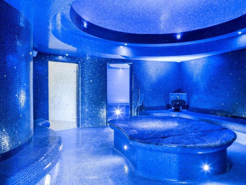 Riviera Sunrise Resort & Spa