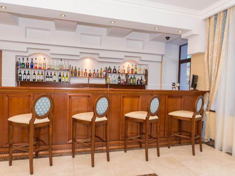 Riviera Sunrise Resort & Spa