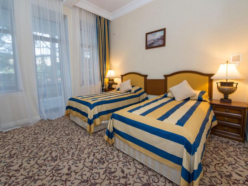 Riviera Sunrise Resort & Spa