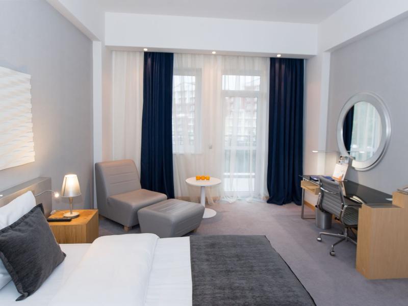 Riviera Sunrise Resort & Spa