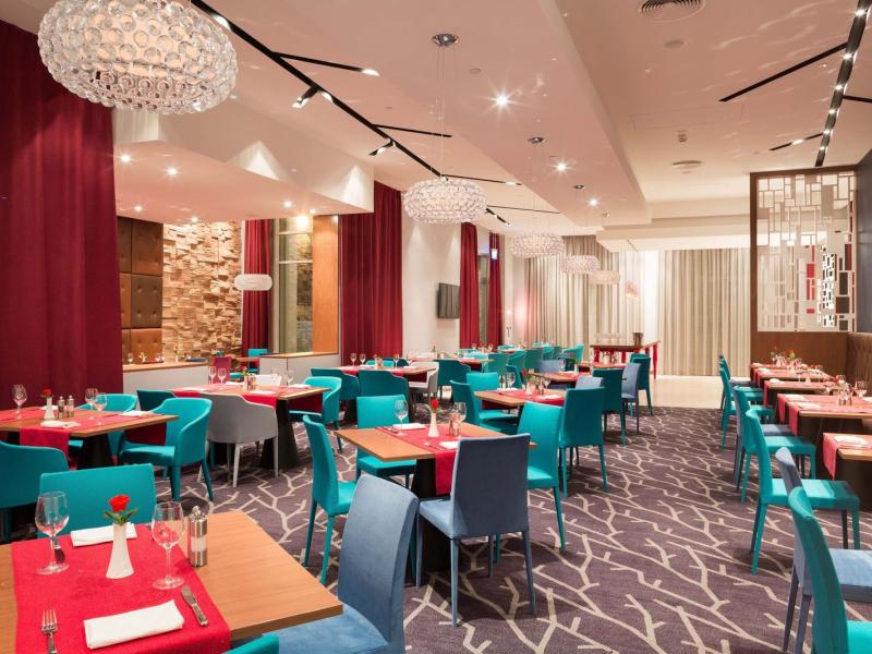 Riviera Sunrise Resort & Spa