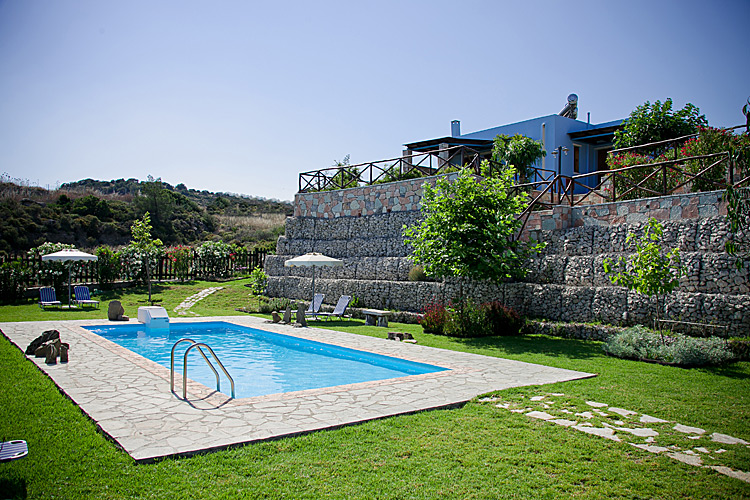 Petroto Villas