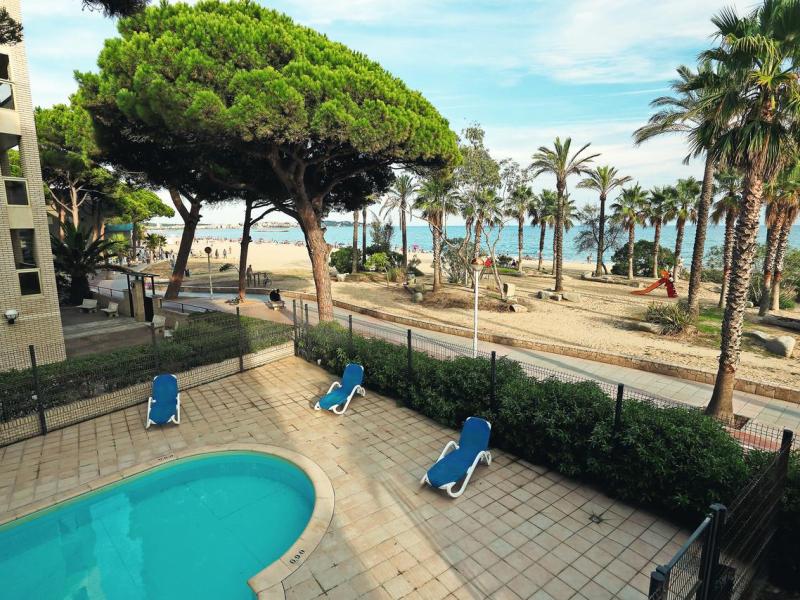 Pins Platja Aparthotel Cambrils