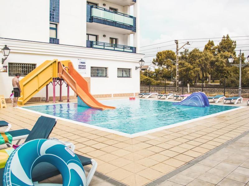 Pins Platja Aparthotel Cambrils