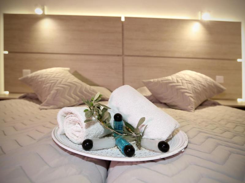 Pier Beach Hotel Apartments