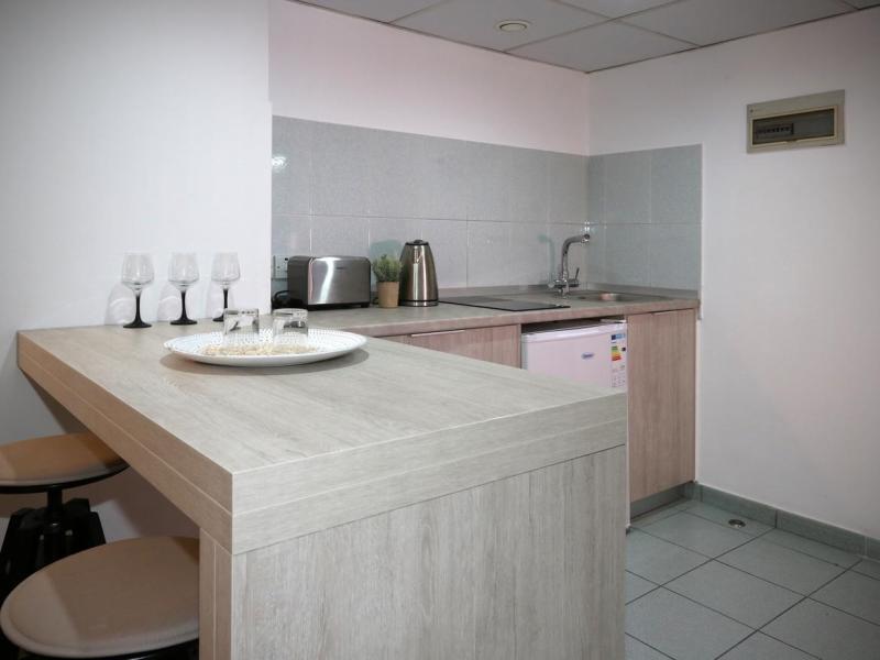 Pier Beach Hotel Apartments