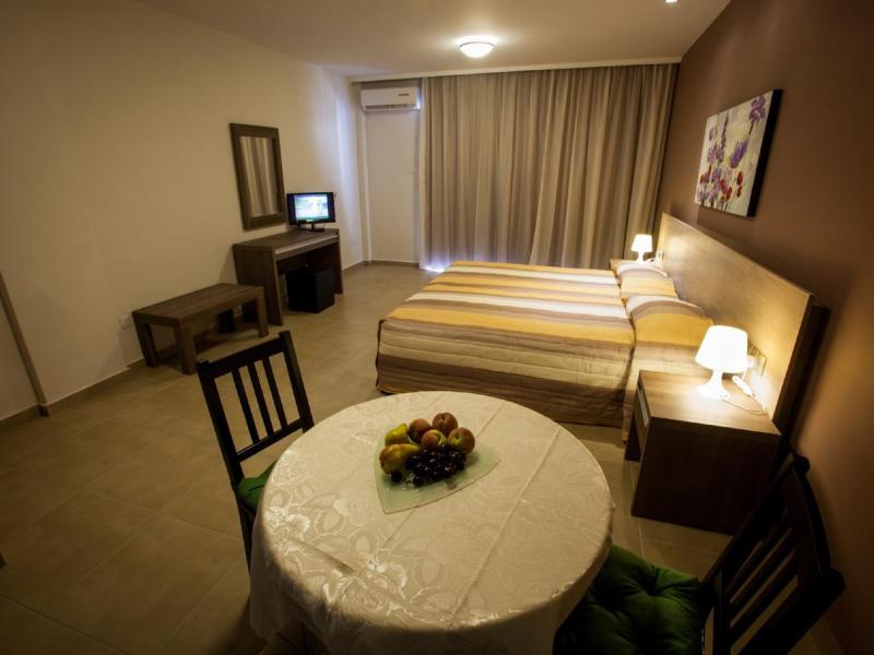 Crystallo Apartments