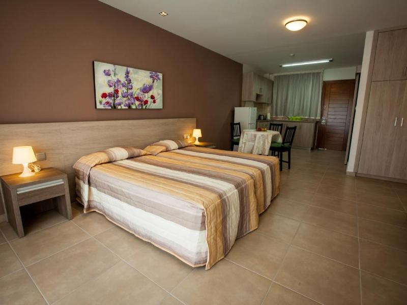 Crystallo Apartments