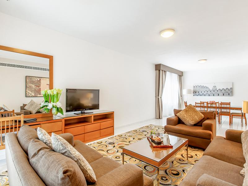 Golden Sands 10 Hotel Apartments