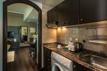 Отель First Central Hotel Suites ОАЭ, Аль Барша, фото 17