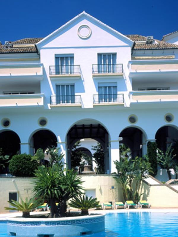 Alanda Club