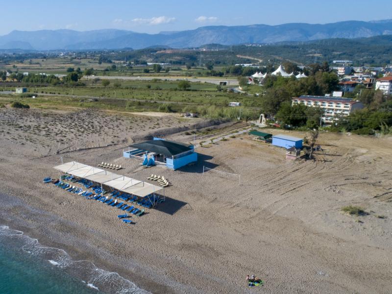 Aperion Beach Hotel