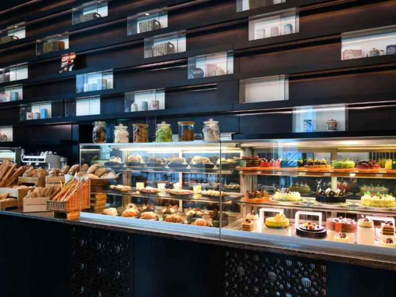 Kempinski Residences & Suites