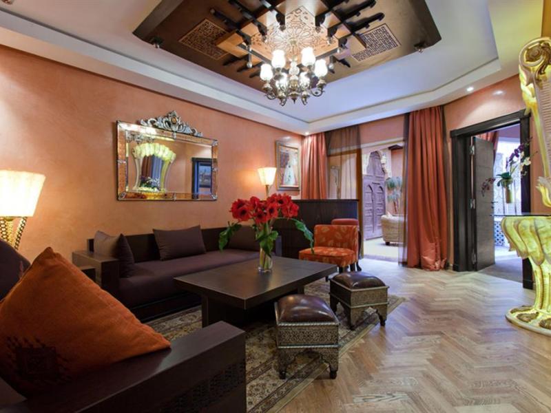 Art Palace Suites & Spa