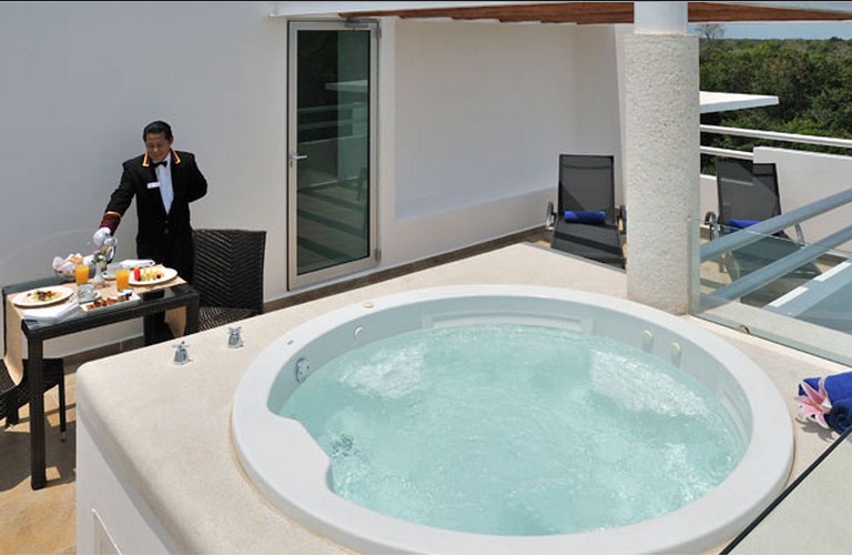 Luxury Bahia Principe Sian Ka'an