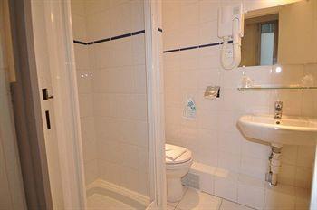 Hipotel Paris Gare du Nord Merryl