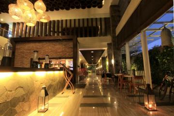 Отель Grand Ixora Kuta Resort Индонезия, Кута, фото 17