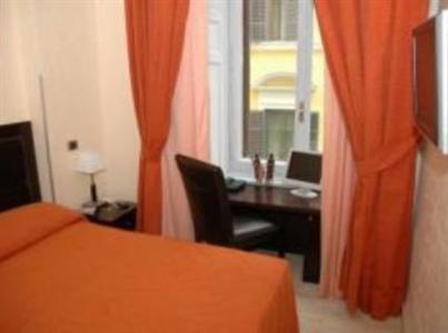 Le Petit Hotel Monterotondo