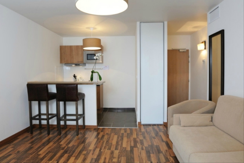 Residhome Appart Hotel Asnieres