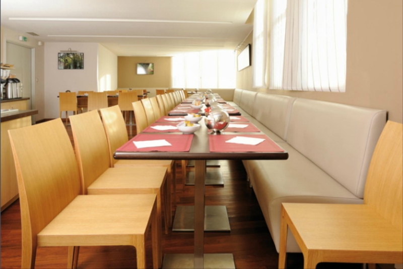 Residhome Appart Hotel Asnieres