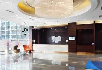 Отель Holiday Inn Express Dongzhimen Beijing Китай, Пекин, фото 2