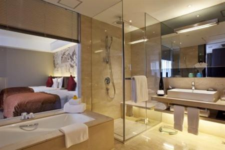 Crowne Plaza Sun Palace Hotel Beijing