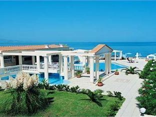 Caretta Beach Hotel Apartments