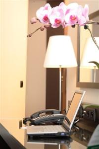 voco Paris - Porte de Clichy, an IHG Hotel