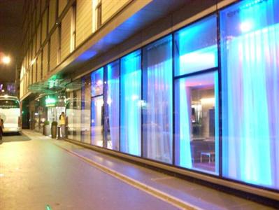 voco Paris - Porte de Clichy, an IHG Hotel