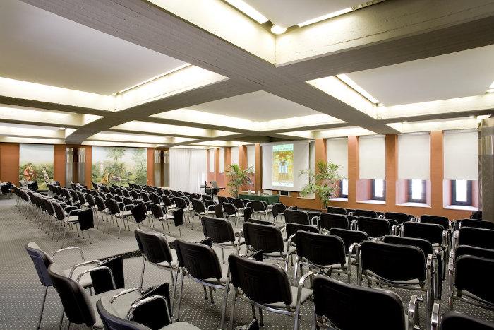 Petra Hotel and Residence