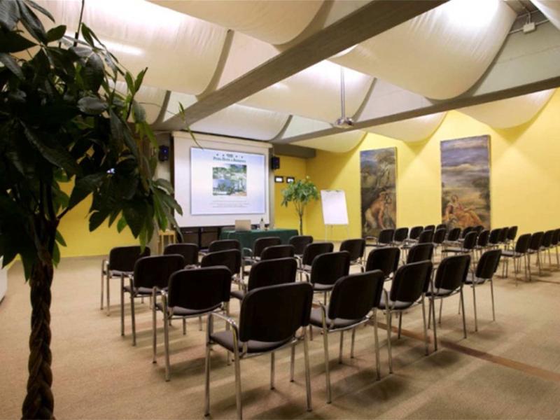 Petra Hotel and Residence